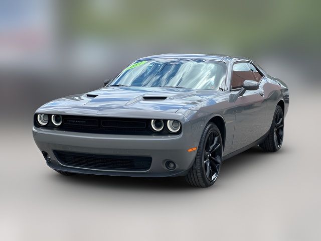 2017 Dodge Challenger SXT Plus