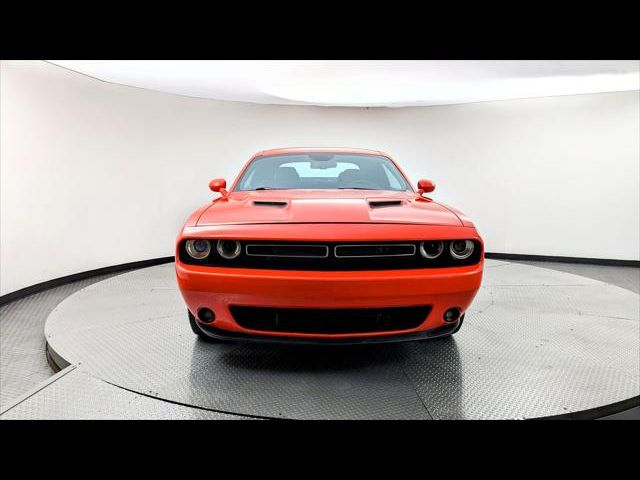 2017 Dodge Challenger SXT