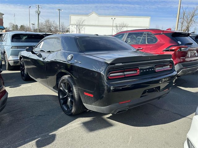 2017 Dodge Challenger SXT