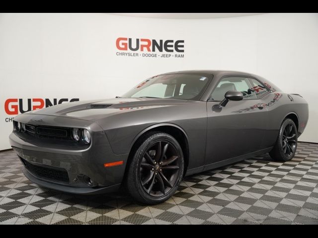 2017 Dodge Challenger SXT Plus