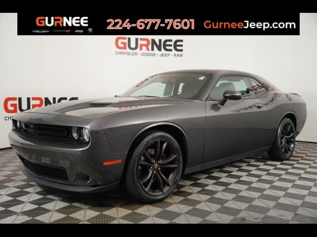 2017 Dodge Challenger SXT Plus