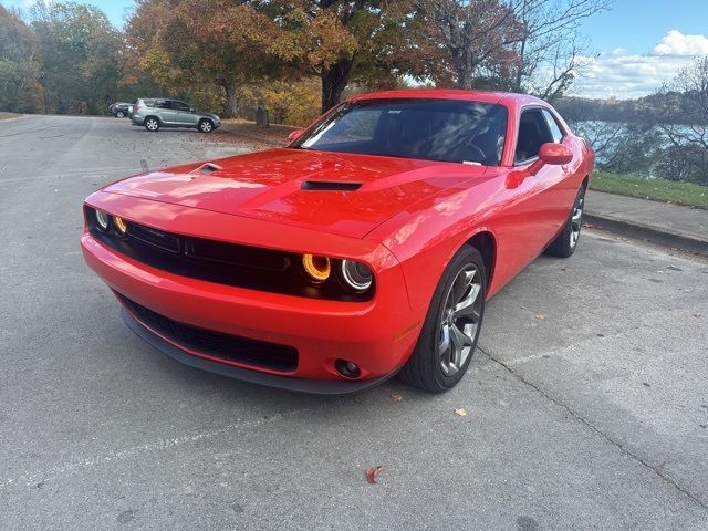 2017 Dodge Challenger SXT Plus