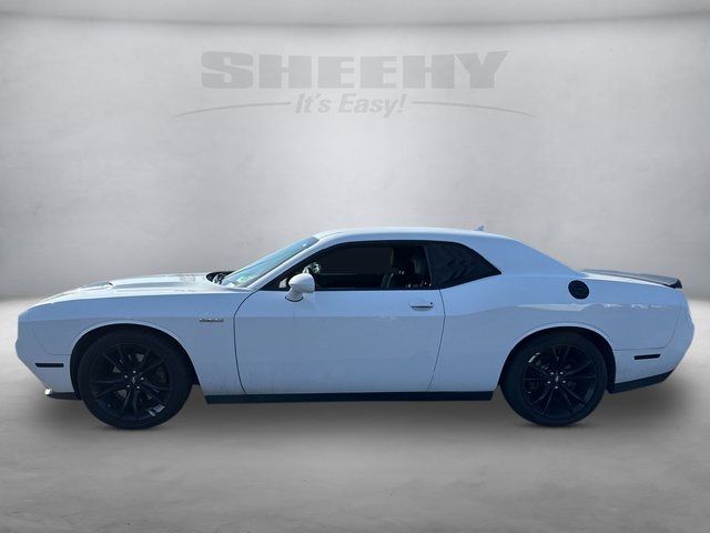 2017 Dodge Challenger SXT Plus