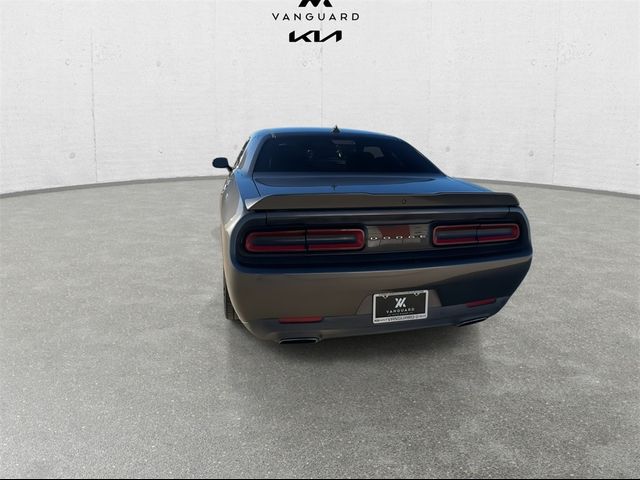 2017 Dodge Challenger SXT Plus