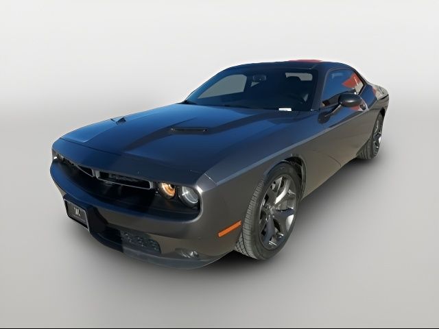 2017 Dodge Challenger SXT Plus