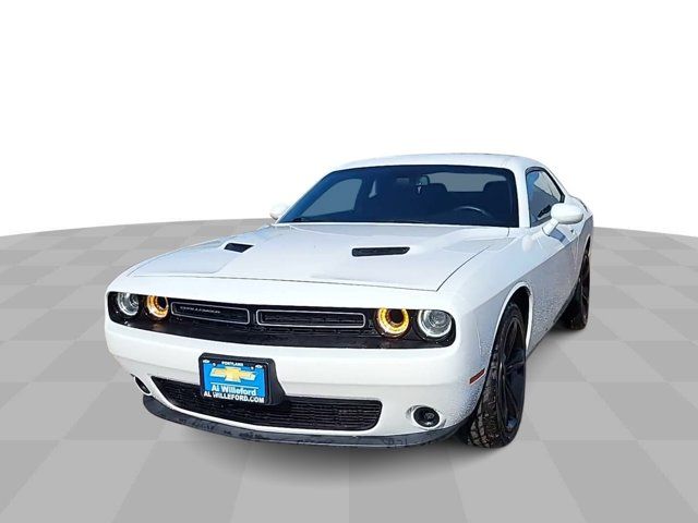 2017 Dodge Challenger SXT