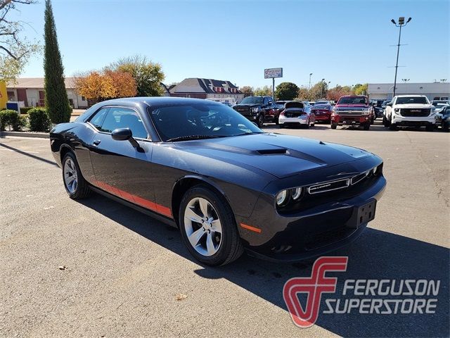 2017 Dodge Challenger SXT