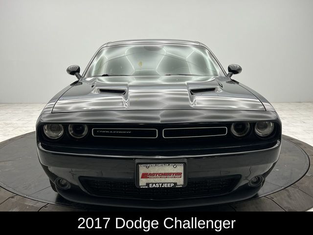 2017 Dodge Challenger SXT Plus