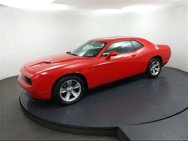 2017 Dodge Challenger SXT