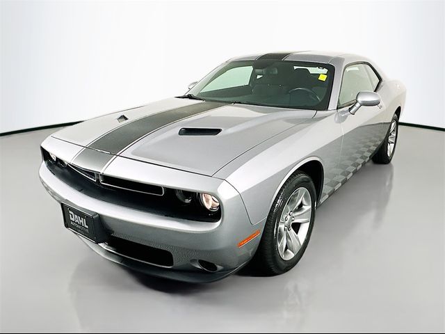 2017 Dodge Challenger SXT