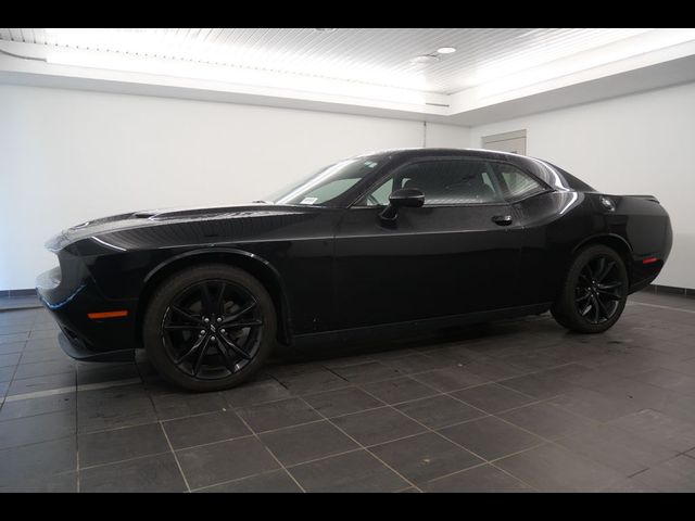 2017 Dodge Challenger SXT