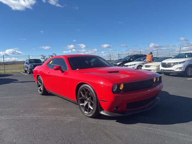 2017 Dodge Challenger SXT Plus