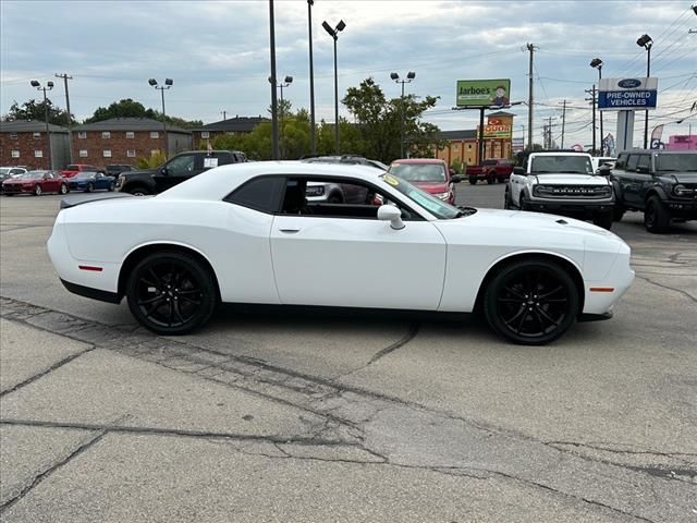 2017 Dodge Challenger SXT