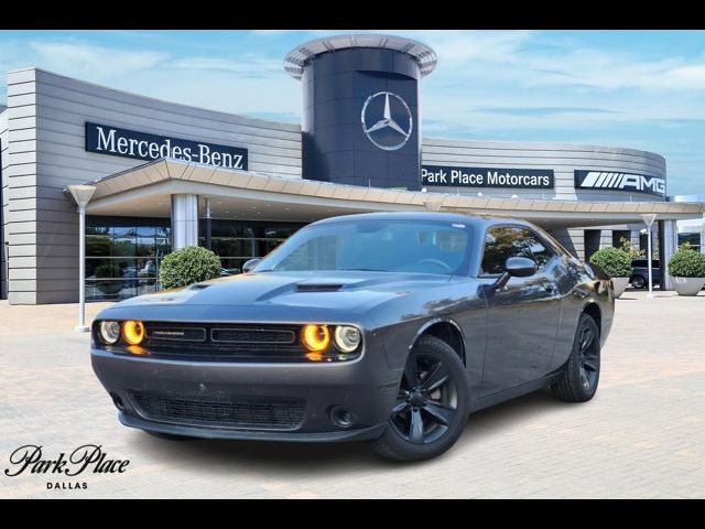 2017 Dodge Challenger SXT