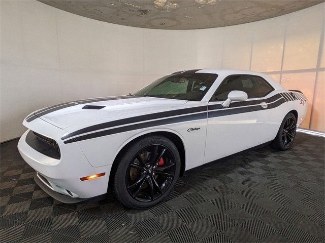 2017 Dodge Challenger SXT Plus