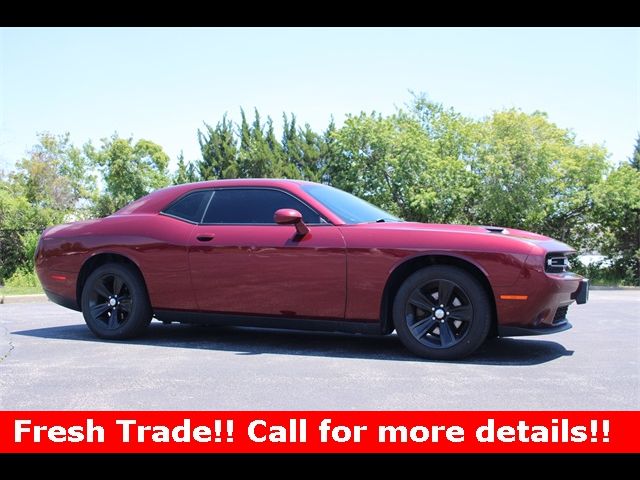 2017 Dodge Challenger SXT