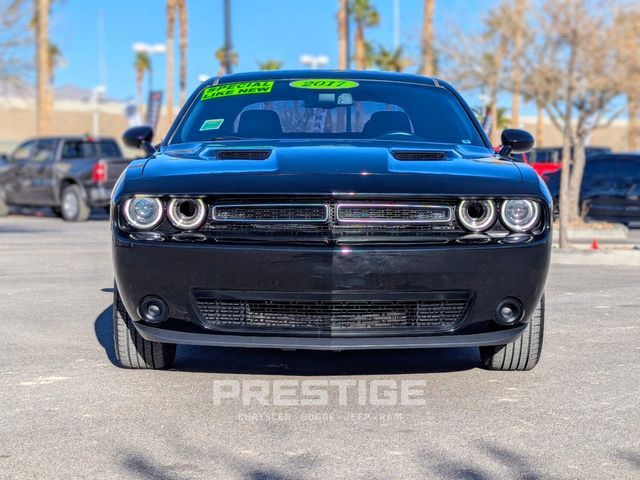 2017 Dodge Challenger SXT