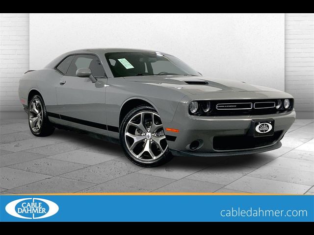 2017 Dodge Challenger SXT