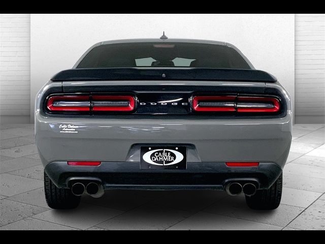 2017 Dodge Challenger SXT