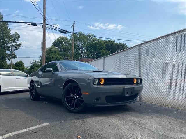 2017 Dodge Challenger SXT