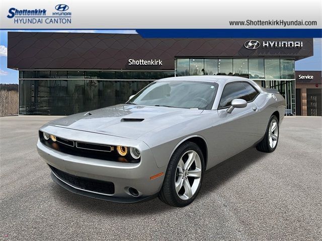 2017 Dodge Challenger SXT