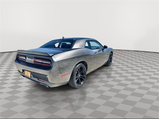 2017 Dodge Challenger SXT Plus