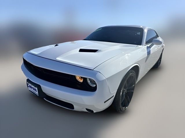 2017 Dodge Challenger SXT Plus