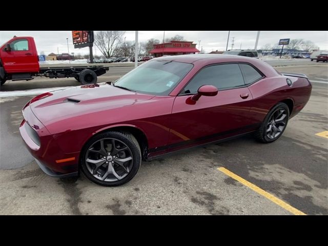 2017 Dodge Challenger SXT