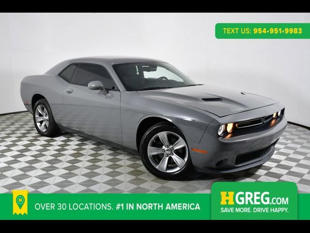 2017 Dodge Challenger SXT