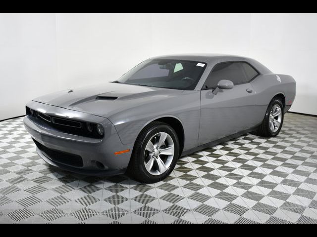 2017 Dodge Challenger SXT