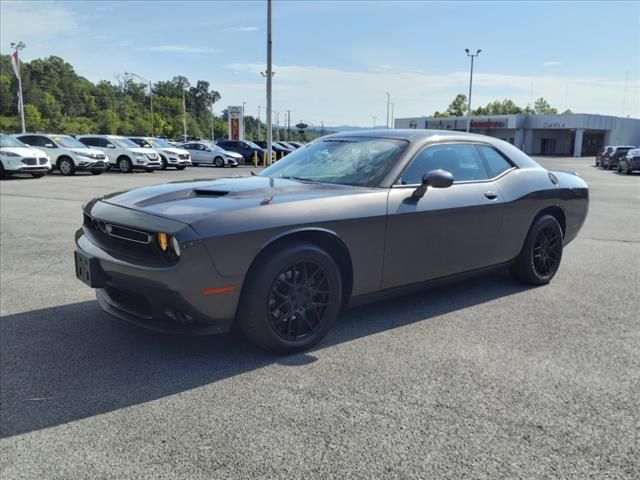 2017 Dodge Challenger SXT