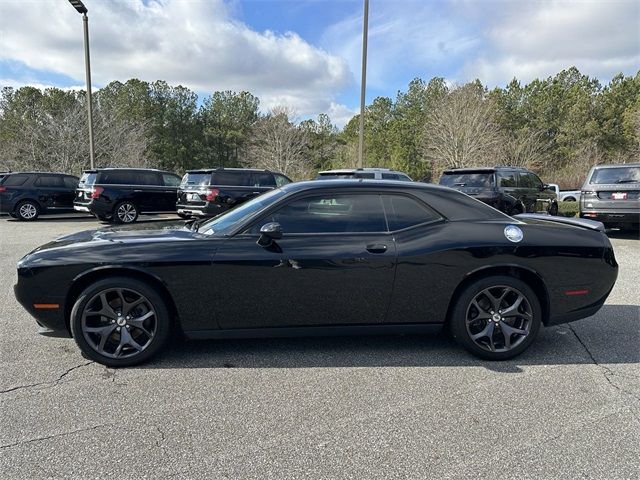 2017 Dodge Challenger SXT Plus