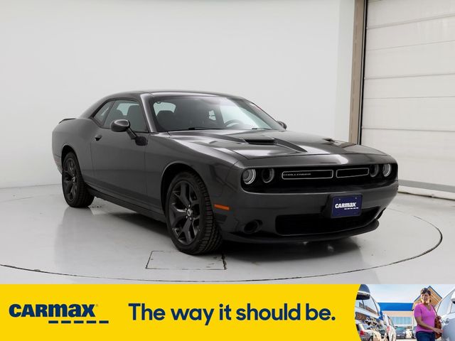 2017 Dodge Challenger SXT