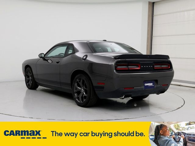 2017 Dodge Challenger SXT