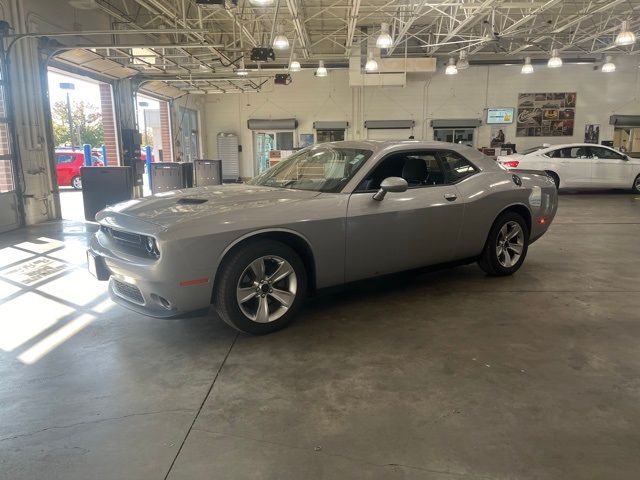 2017 Dodge Challenger SXT