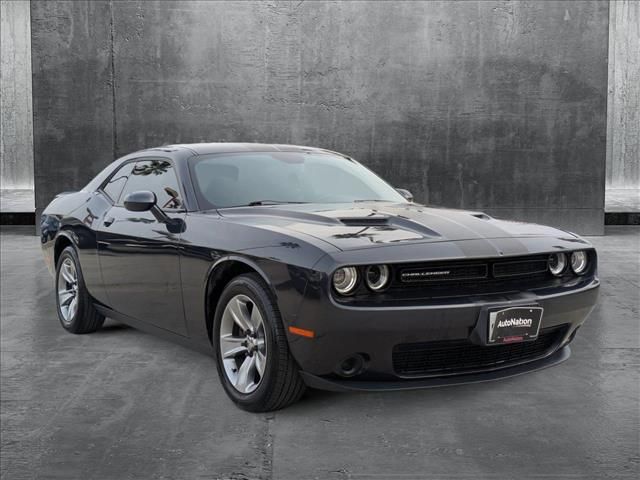 2017 Dodge Challenger SXT