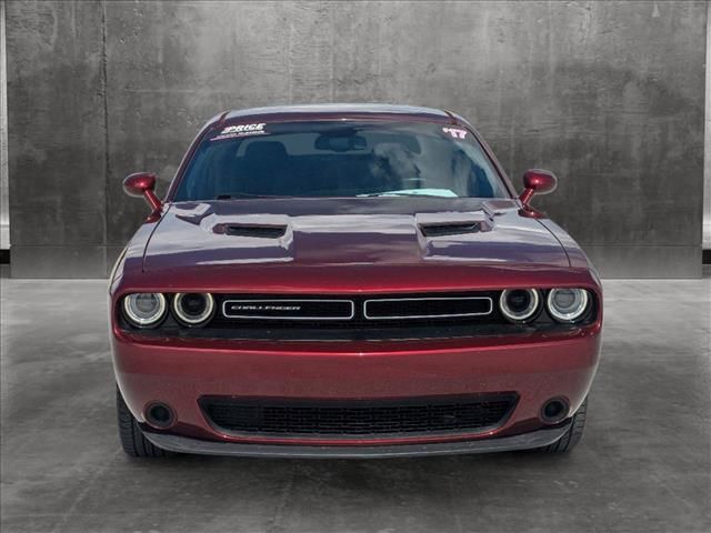 2017 Dodge Challenger SXT