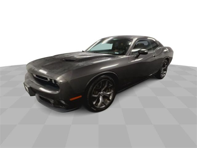 2017 Dodge Challenger SXT Plus