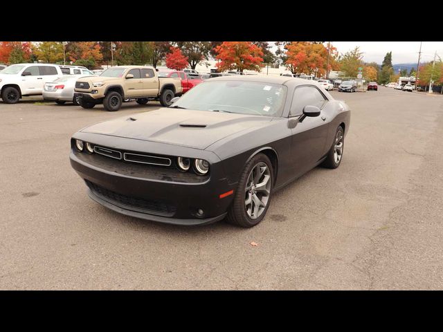 2017 Dodge Challenger SXT Plus