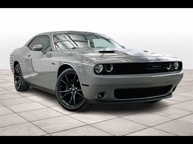 2017 Dodge Challenger SXT Plus