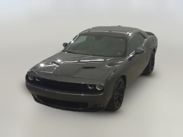 2017 Dodge Challenger SXT Plus