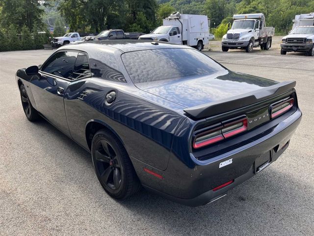 2017 Dodge Challenger SXT