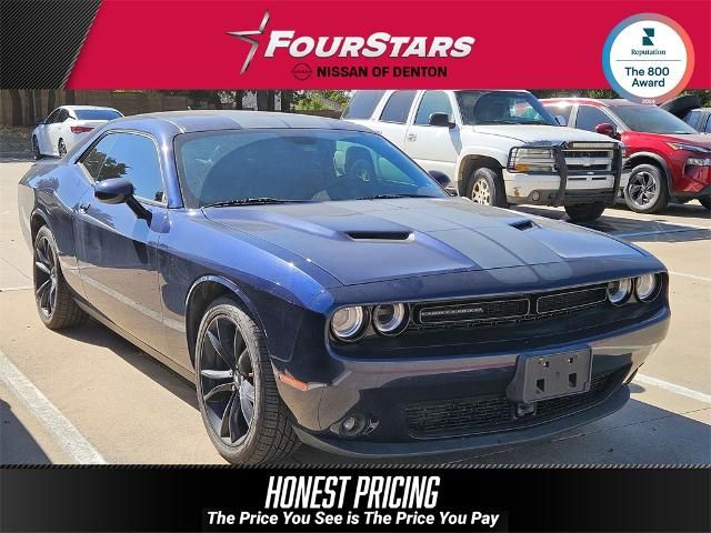 2017 Dodge Challenger SXT Plus