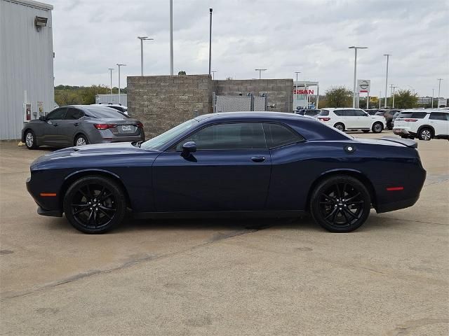 2017 Dodge Challenger SXT Plus