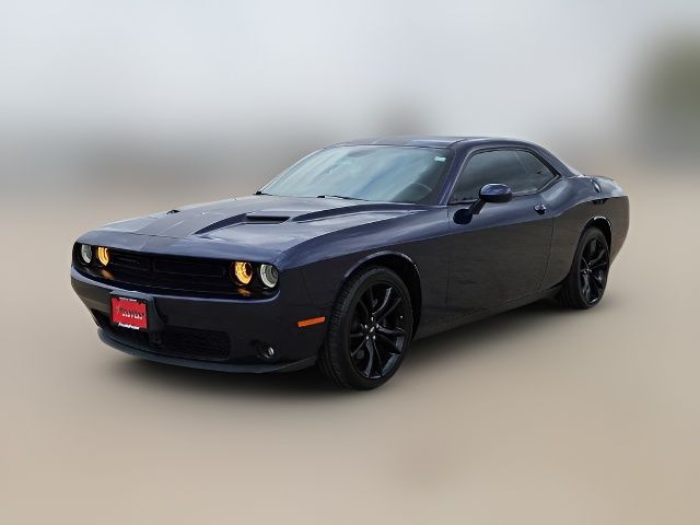 2017 Dodge Challenger SXT Plus