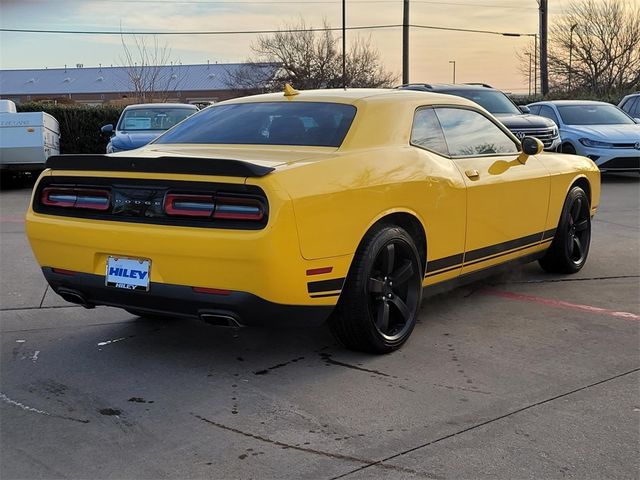 2017 Dodge Challenger SXT