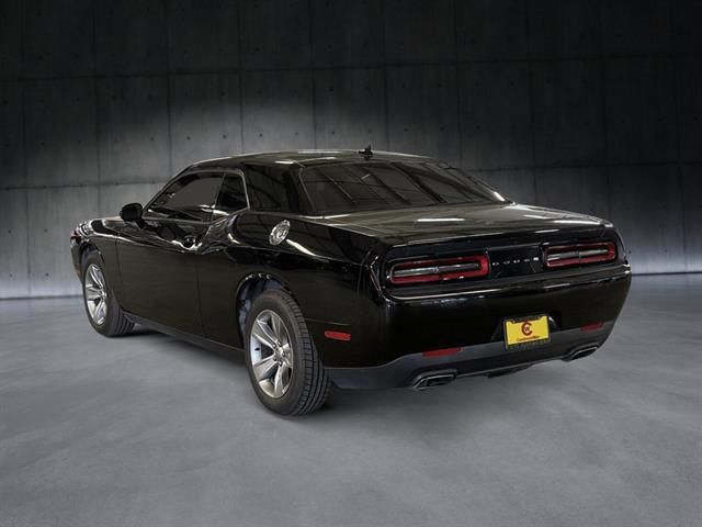 2017 Dodge Challenger SXT