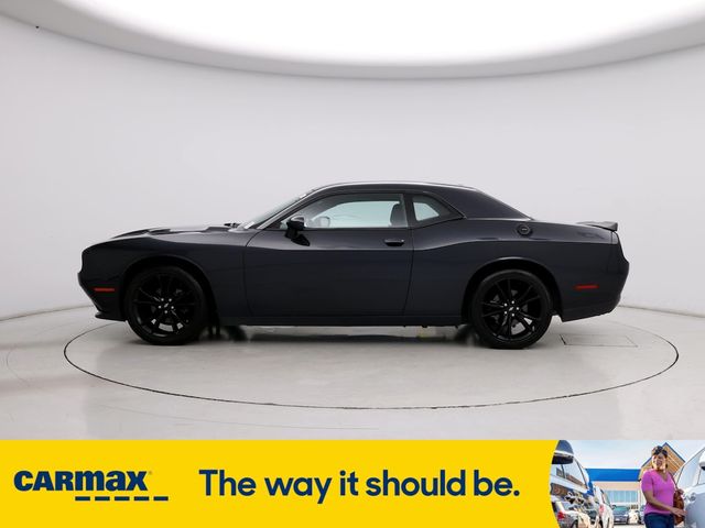 2017 Dodge Challenger SXT