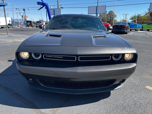 2017 Dodge Challenger SXT Plus