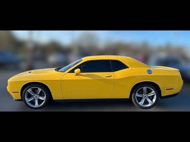 2017 Dodge Challenger SXT